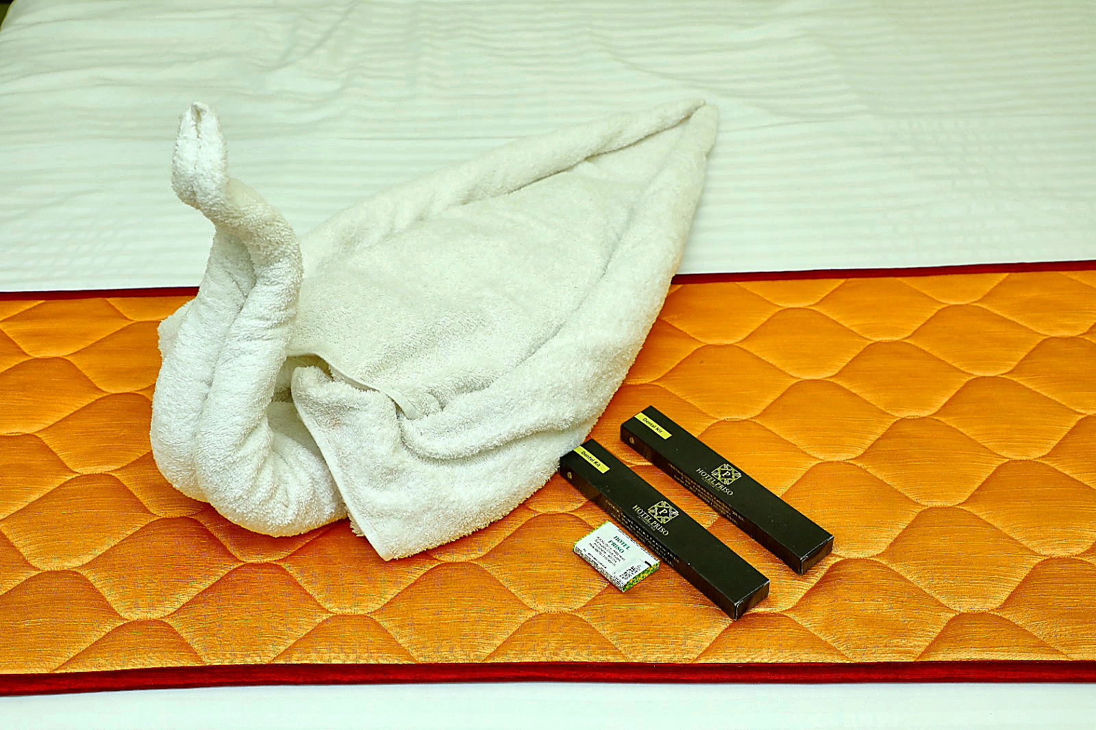 Swan Towel Art & Premium Room Amenities - Hotel Priso Puducherry